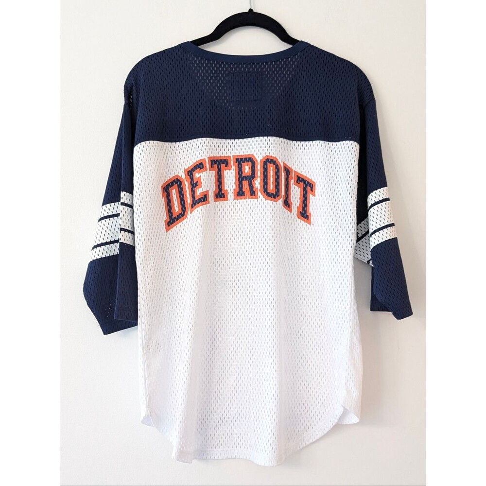 G-III For Her by Carl Banks Detroit Tigers Jersey tee shirt size Small - Picture 5 of 5